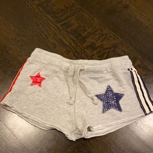 Gray soft shorts with star patches